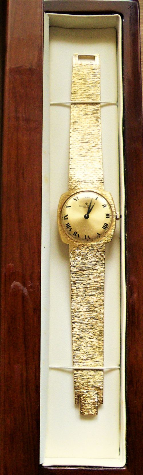 a superb baume and mercier 18 carat gold gentlemans dress wrist watch circa 1965