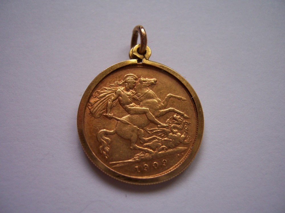 a 1909 edward vii gold half sovereign pendant