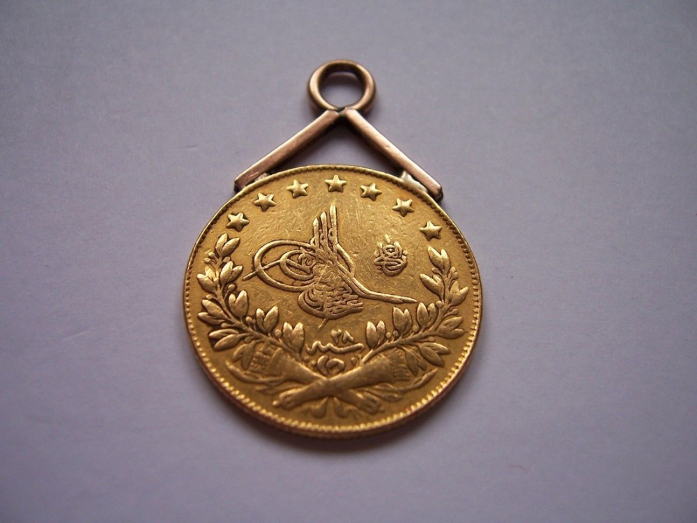 a turkish 100 kurush 100 piastres solid gold coin pendant