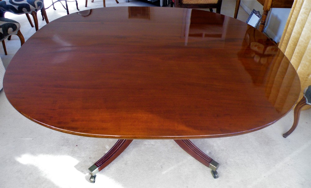 a good georgian mahogany tilt top dining table